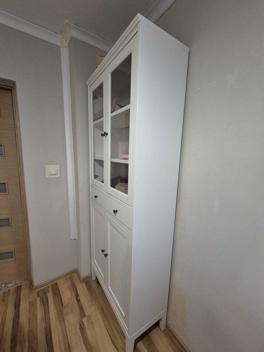 Szafa witryna IKEA