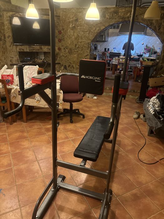 Maquina de exercicio multiuosos