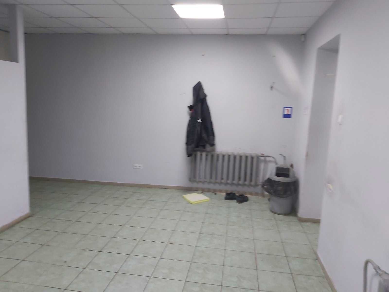 Оренда комерційного приміщення 1 поверх 93,7 м2 Піцерія Суши Кав та ін