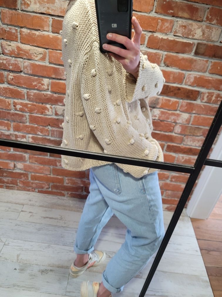 Beżowy lniany sweter oversize Zara