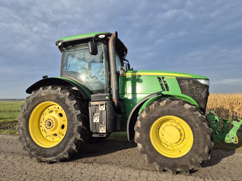 John deere 7200R. Zadbany.  Powerquad.