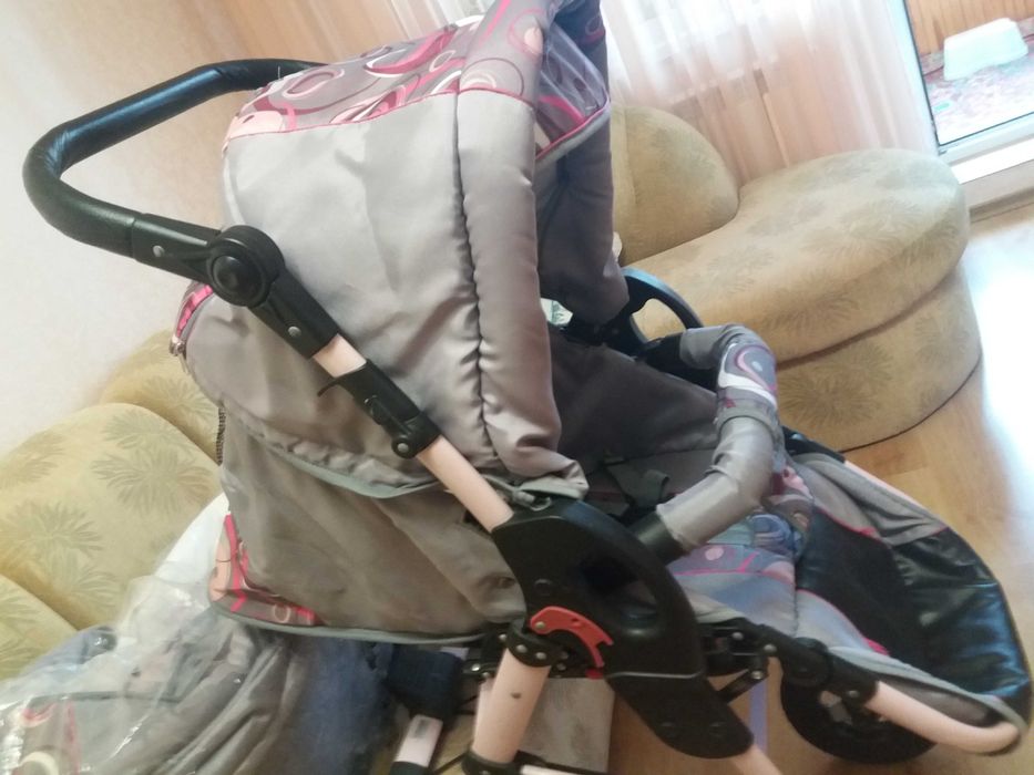 Детская коляска б/у