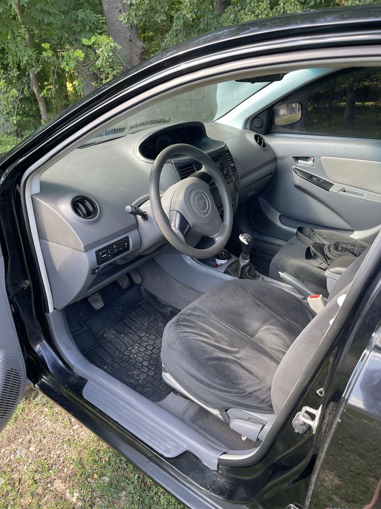 Продам GEELY MK 2011 год