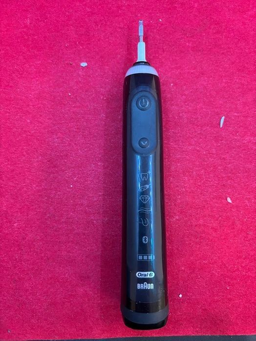 szczoteczka elektryczna oral-b geniusx czujnik siły nacisku timer