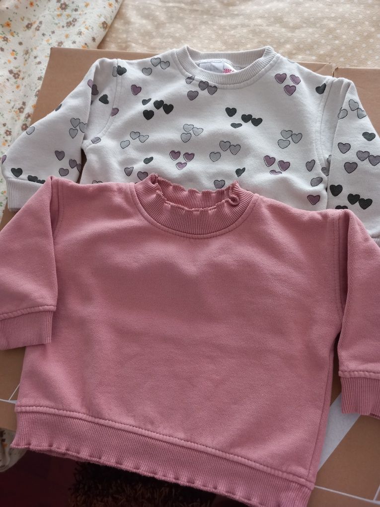 Camisola Zara Tam 18,24, Meses e Pantufas Tam 20