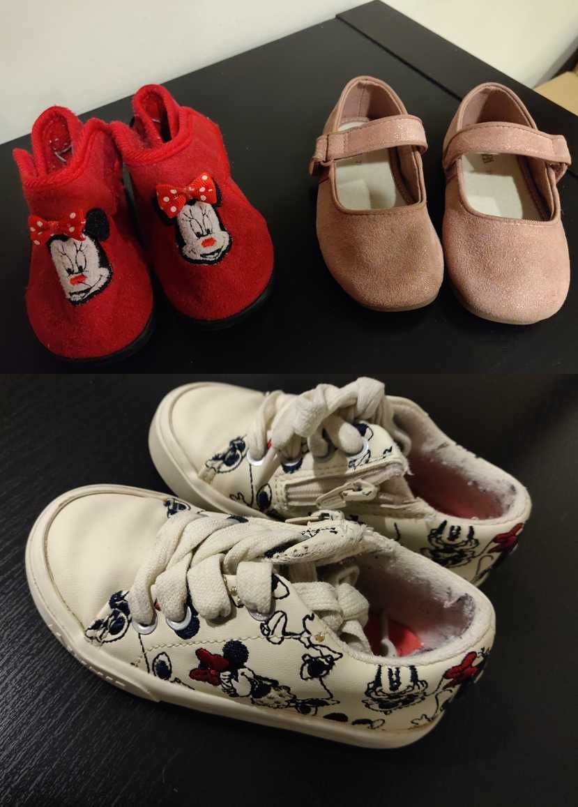 Conjunto sapatos, tamanho 21