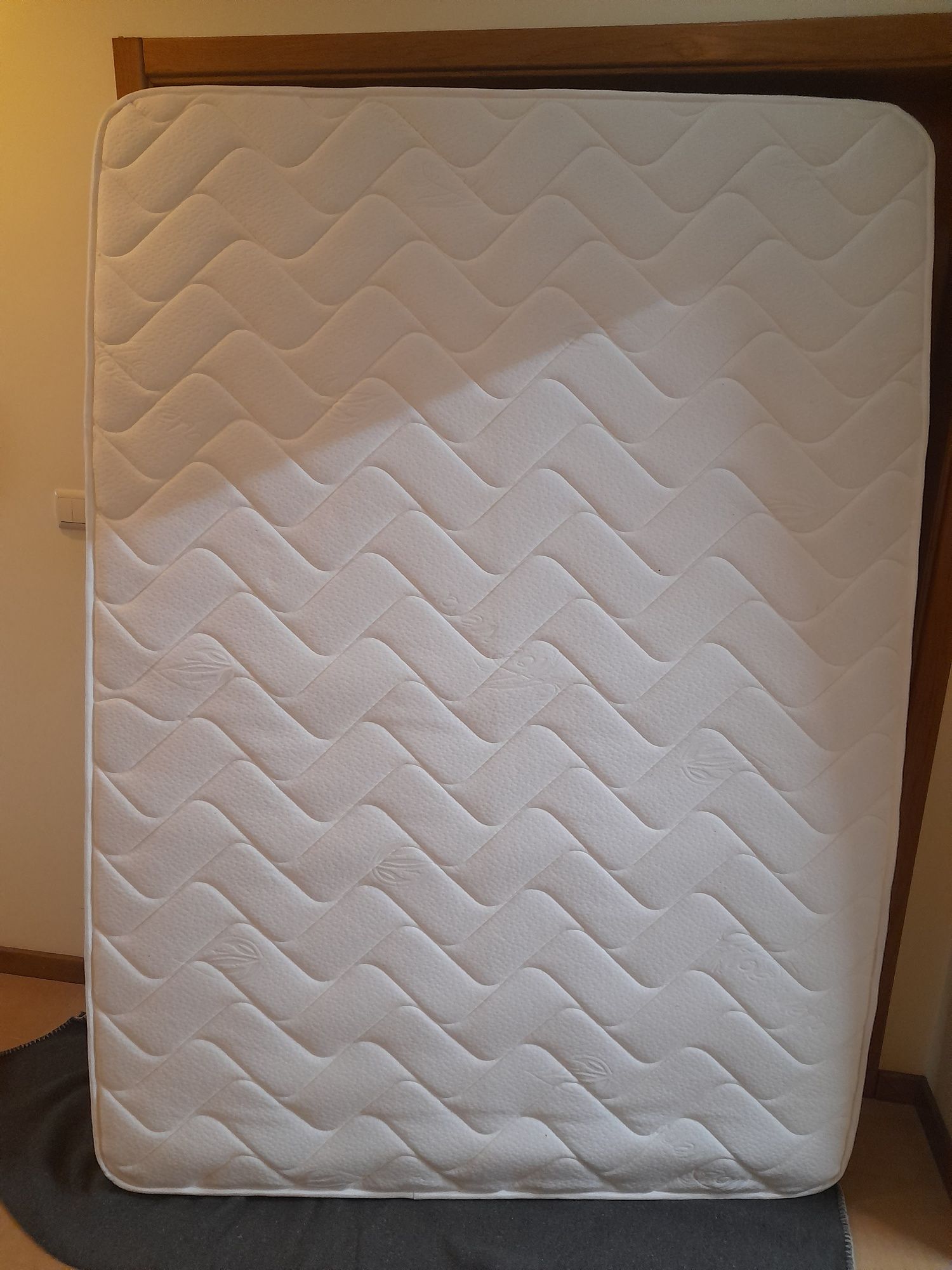 Colchão molas 200x140