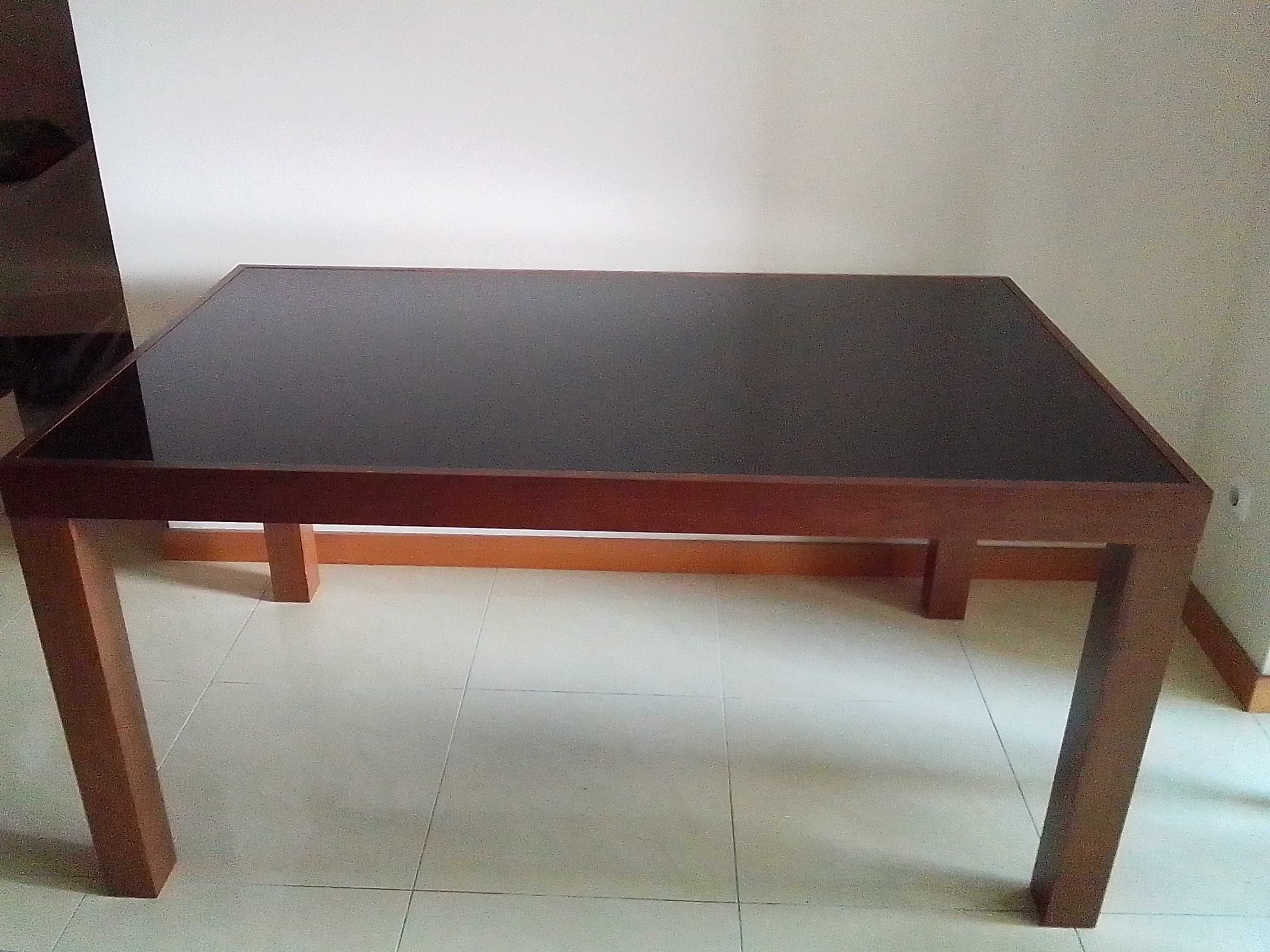 Mesa com extensão + 6 cadeiras
