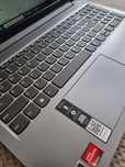 Laptop Lenovo IdeaPad Slim 3