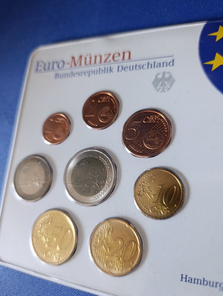 Набір євро-монет Німеччини 2004 року (Hamburgische Münze - J)