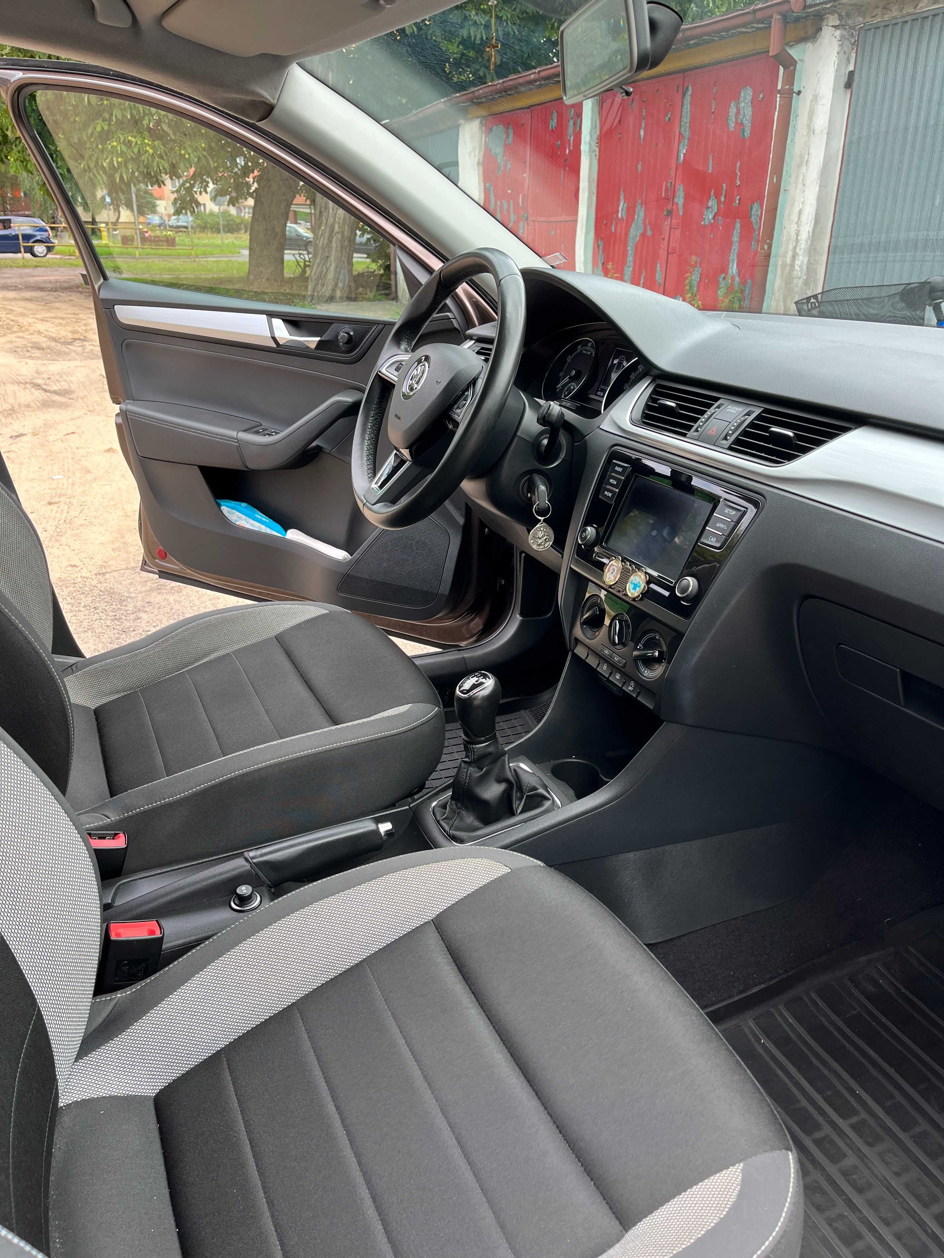 Skoda Rapid Spaceback 95KM 2018r 999 cm3