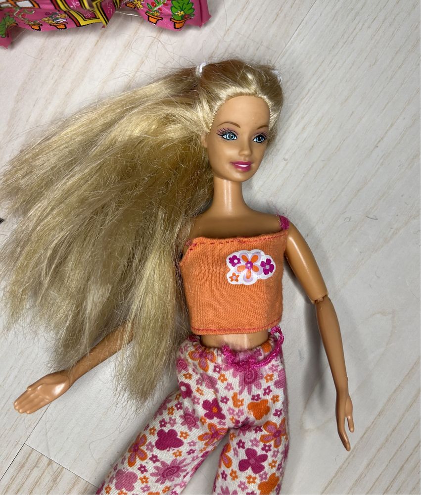 Barbie + Shelly Bedtime Magic