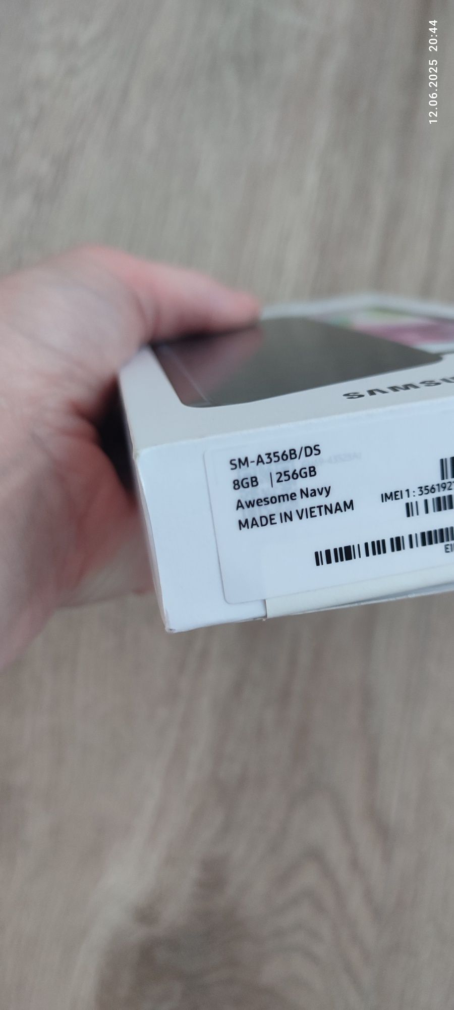 Samsung galaxy A 35 5G+зарядный блок и чехол.