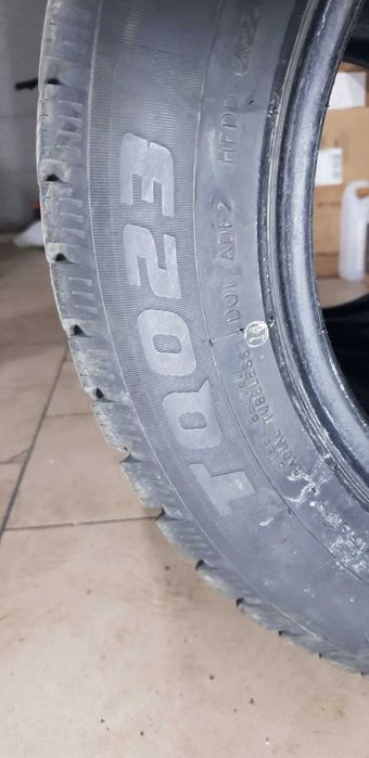 Продам зимнюю резину 185/65 R14