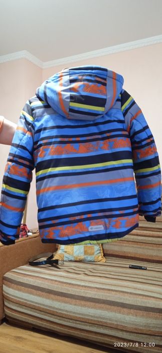 Продається термо куртка на хлопця