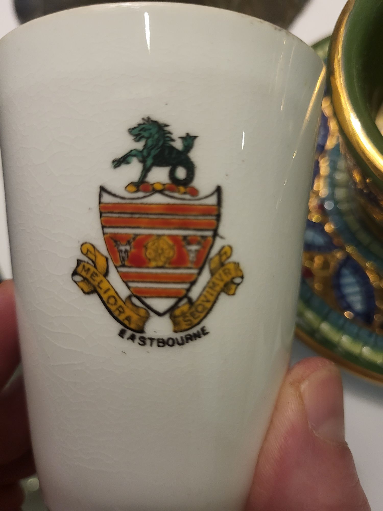 Kubek naczynie czarka porcelana Anglia.