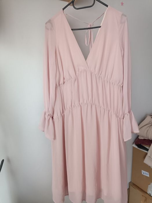 Reserved rozmiar 36/38 S/M pudrowa luźna sukienka na lato