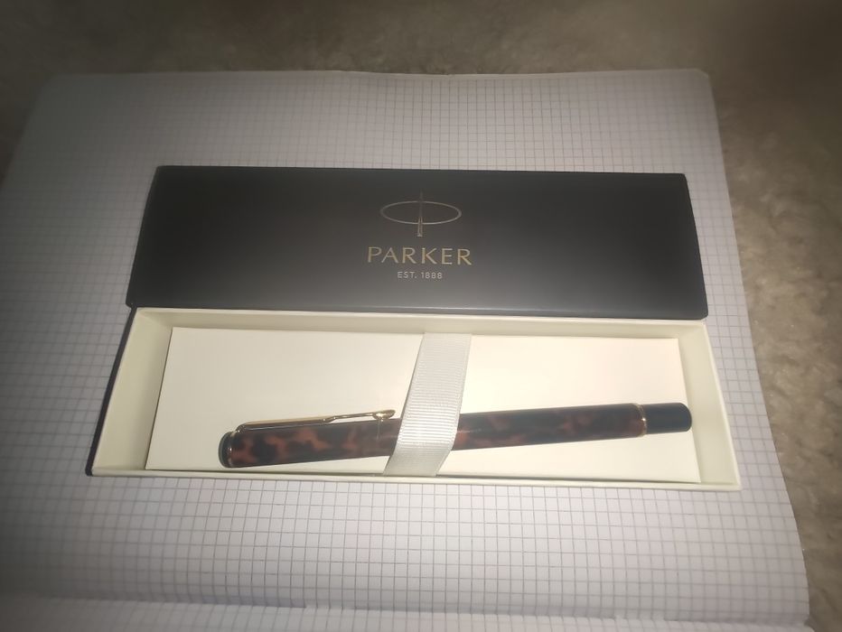 Перьевая ручка Parker