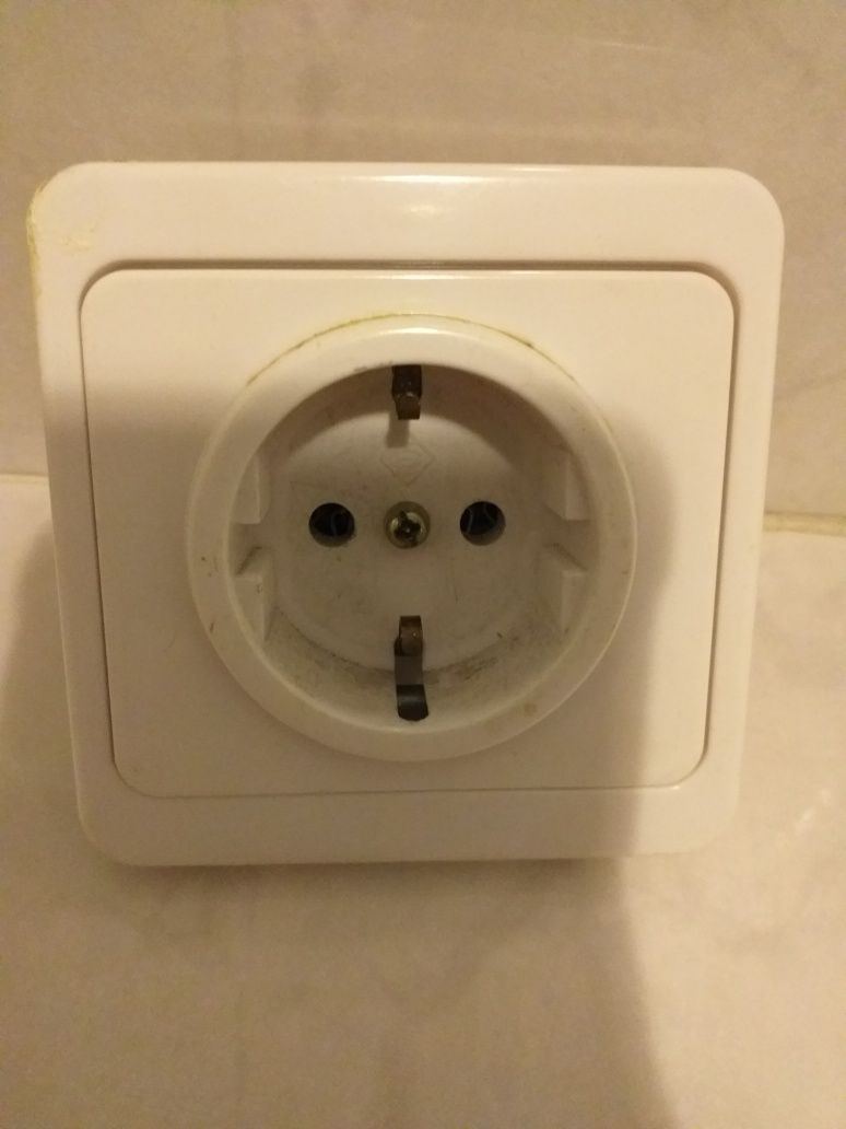 Fichas eléctricas e interruptores eléctricos