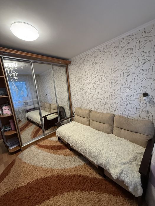 ПРОДАМ 2 кімнатну квартиру в ЦЕНТРІ МІСТА