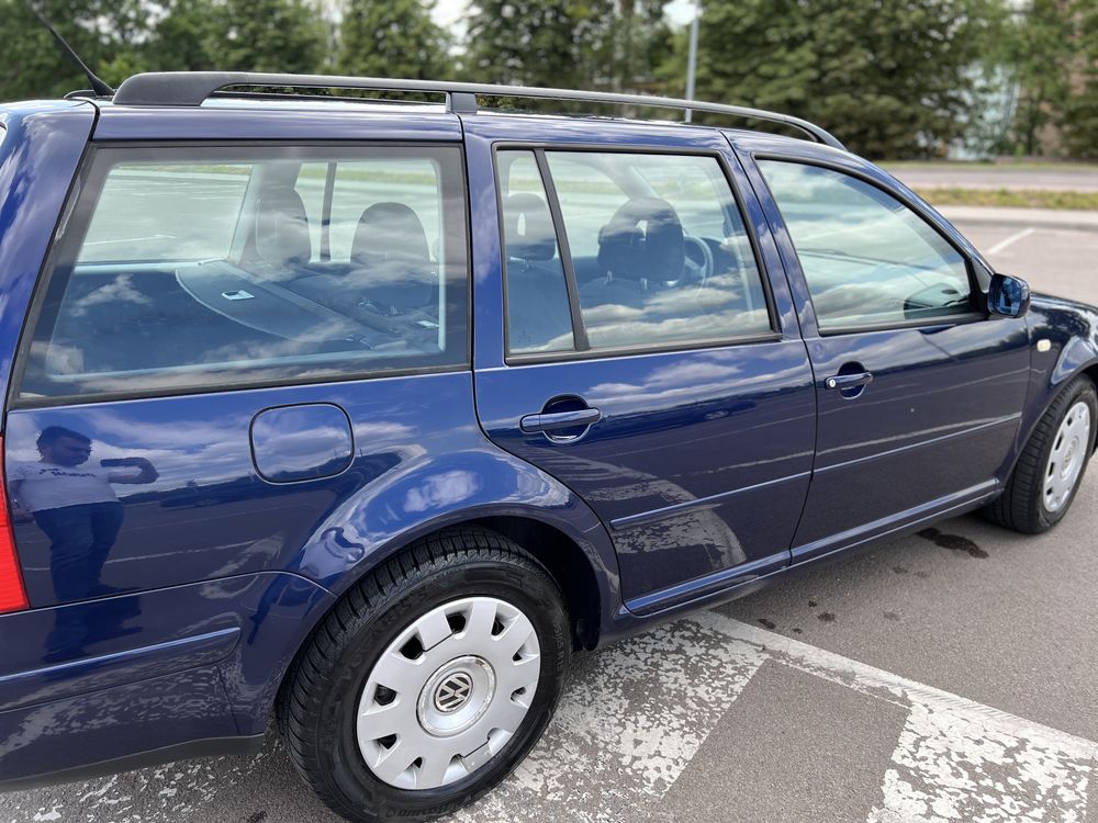 Продам VW BORA GOLF 1.6 mpi