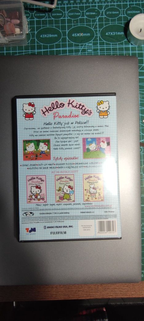 Hello Kitty 4: Układamy Puzzle [DVD]