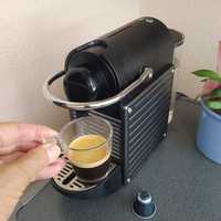 Máquina Café Nespresso Pixie