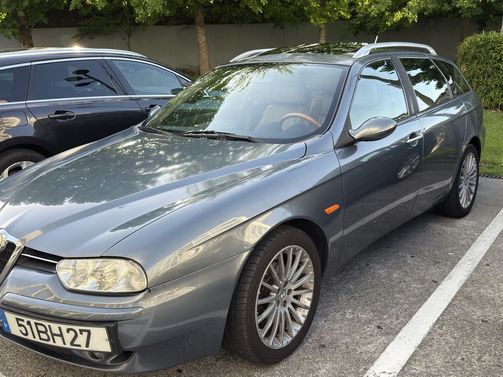 Alfa 156JTD aceito troca impecavel a nivel geral