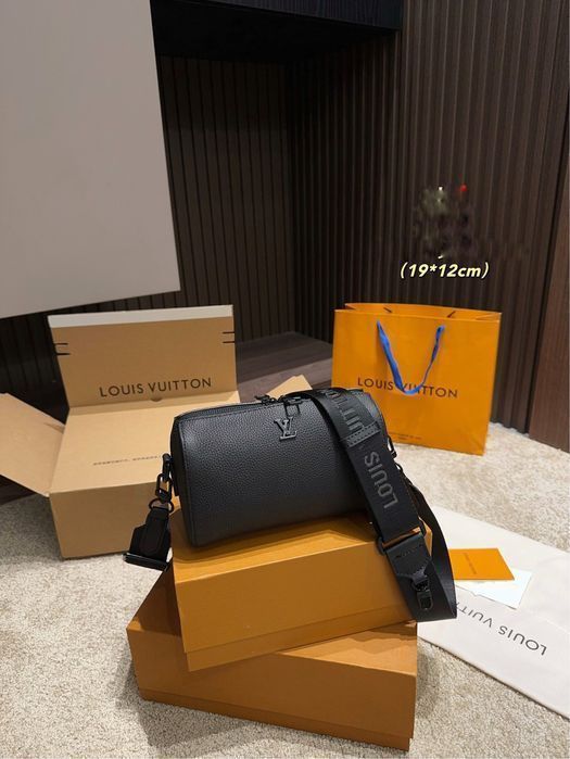 Мужская сумка мини Louis Vuitton Keepall 19x12 кожаная кожа натуральна