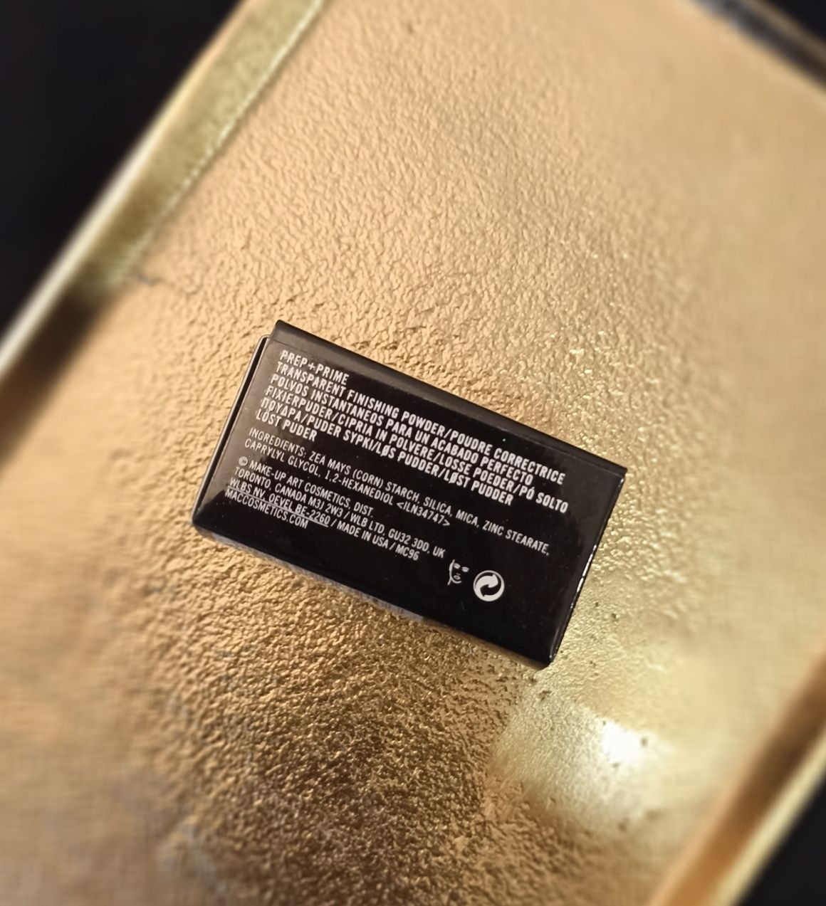 MAC transparentny puder sypki Prep + Prime
