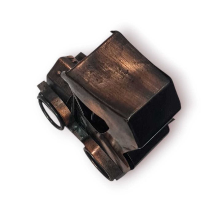 Mini Escultura Artesanal Cobre – Carro Vintage Decorativo (37 g)