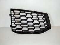 Atrapa kratka zderzaka prawa AUDI RS4 B9 15-