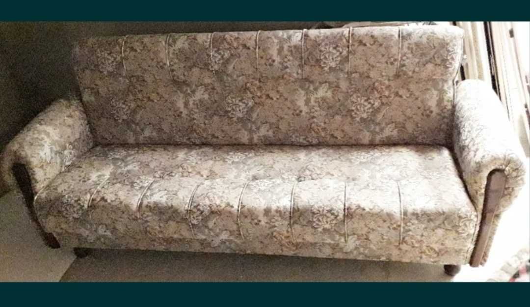 Conjunto de sofá cama mais 2 poltronas