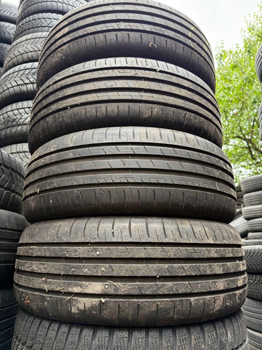 Komplet opon GoodYear EfficientGrip Performance 205/55r17 91V