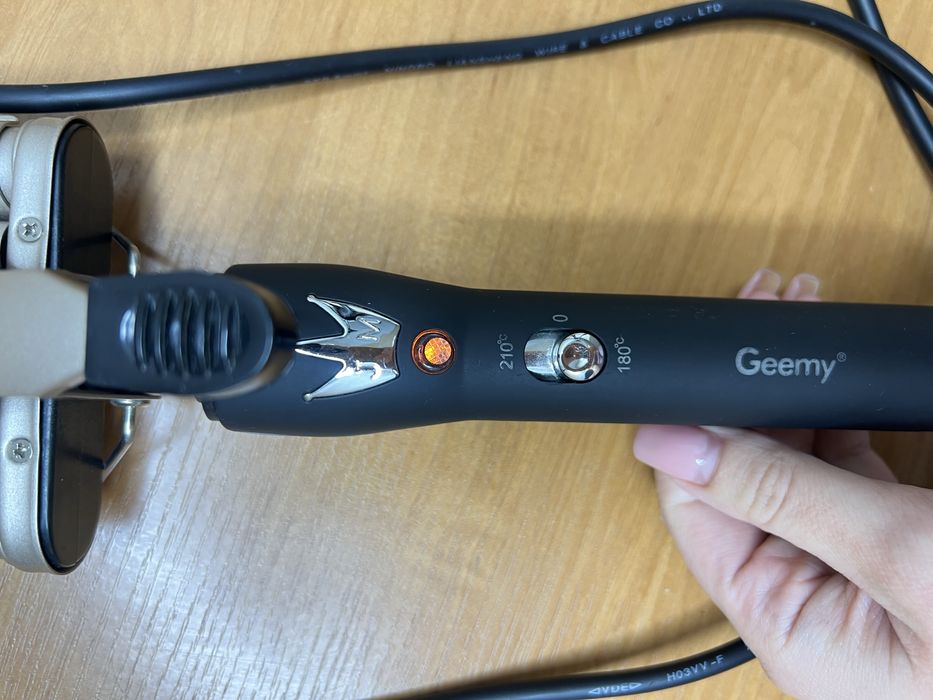 Щипці для волосся