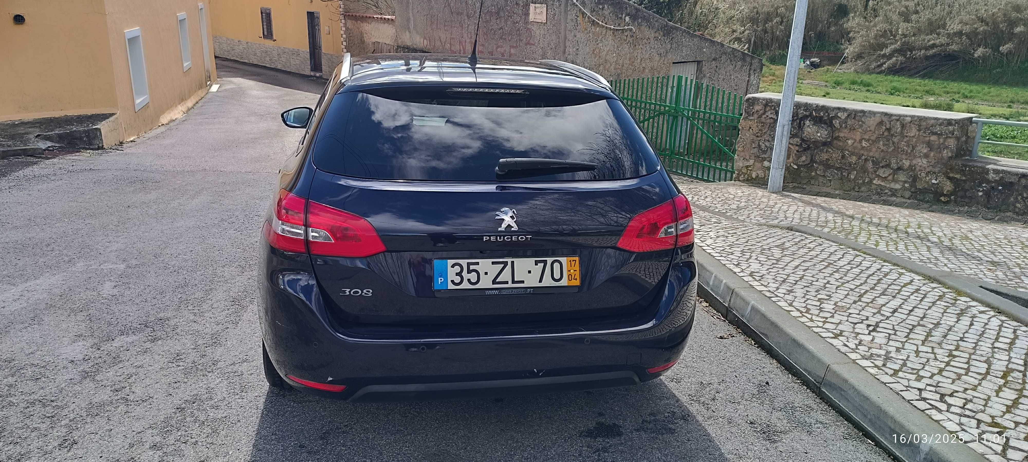 Peugeot 308 SW blue HDI ALLURE EAT8 HDI 120 CV