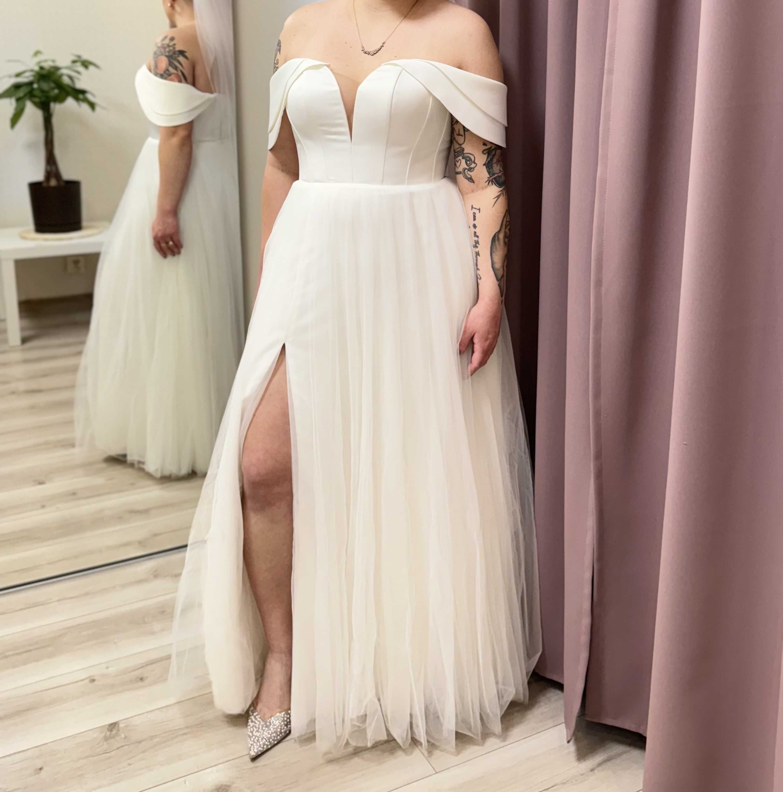 Suknia ślubna szyta na miarę - "Fulara & Żywczyk" + welon gratis