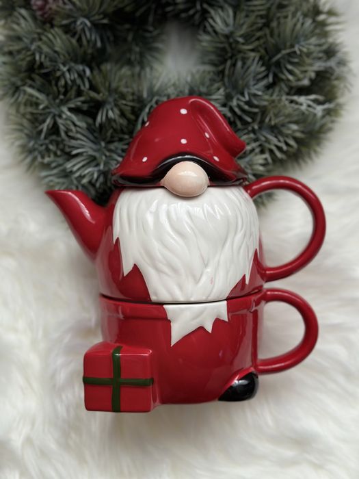 Новорічний посуд/горнятка/чайник+чашка/тарілочка