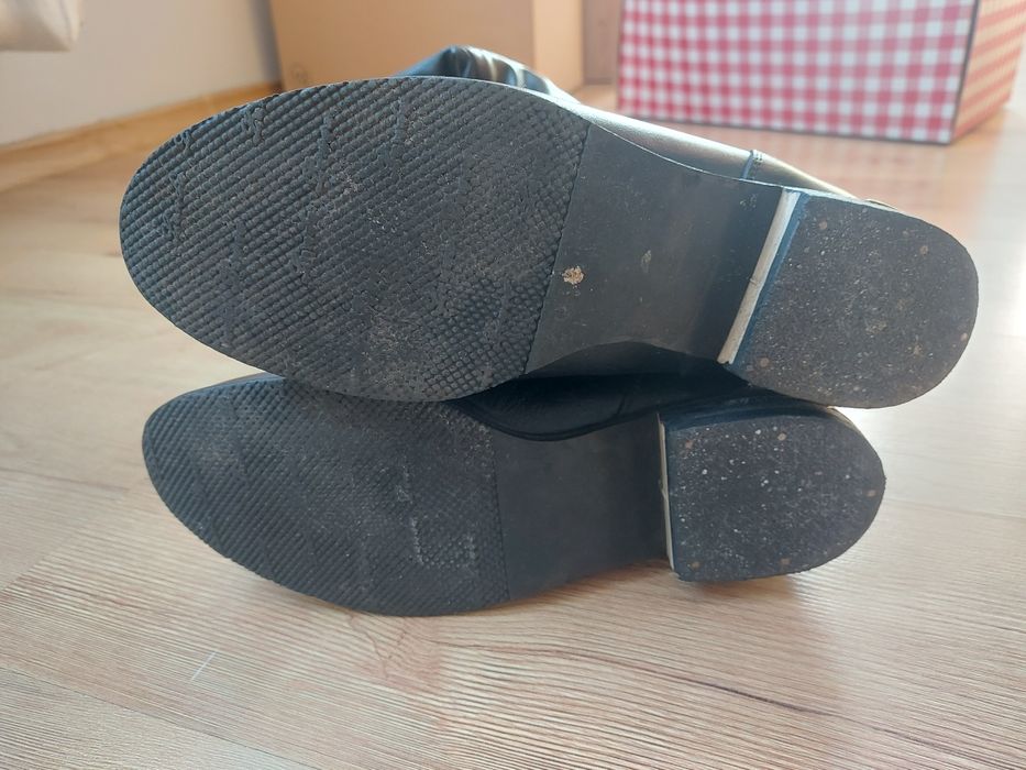 Kozaki zimowe zamek złoty