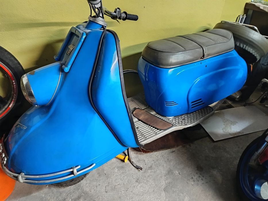 Mota clássica heinkel tourist