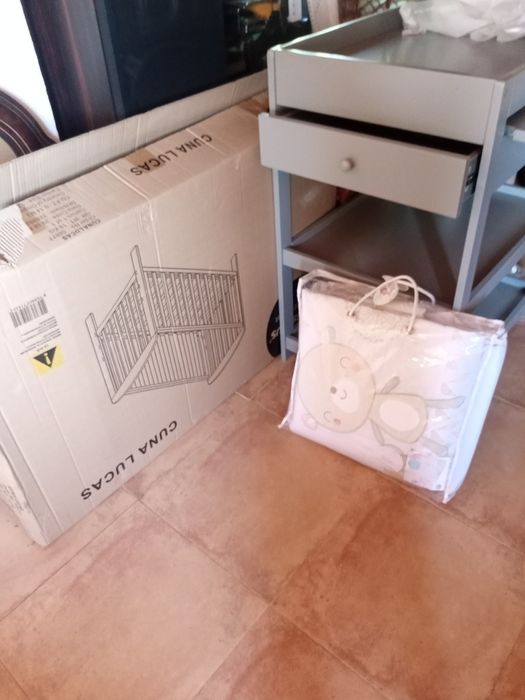 Sofá ou móveis vários