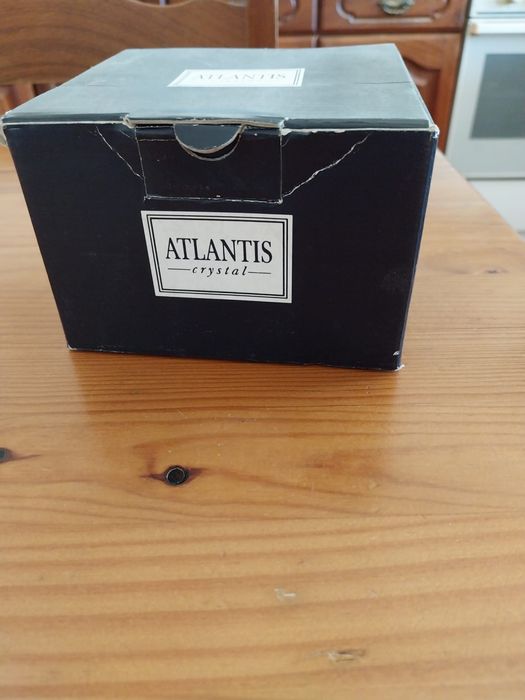 Cinzeiro atlantis novo