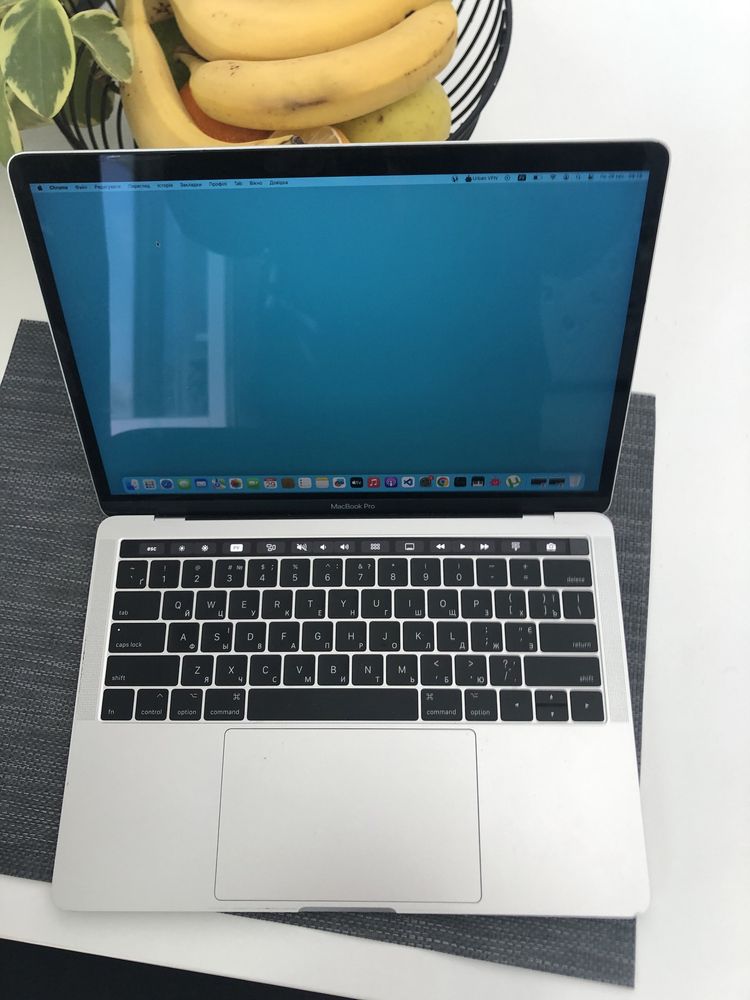 Macbook 13 pro, apple
