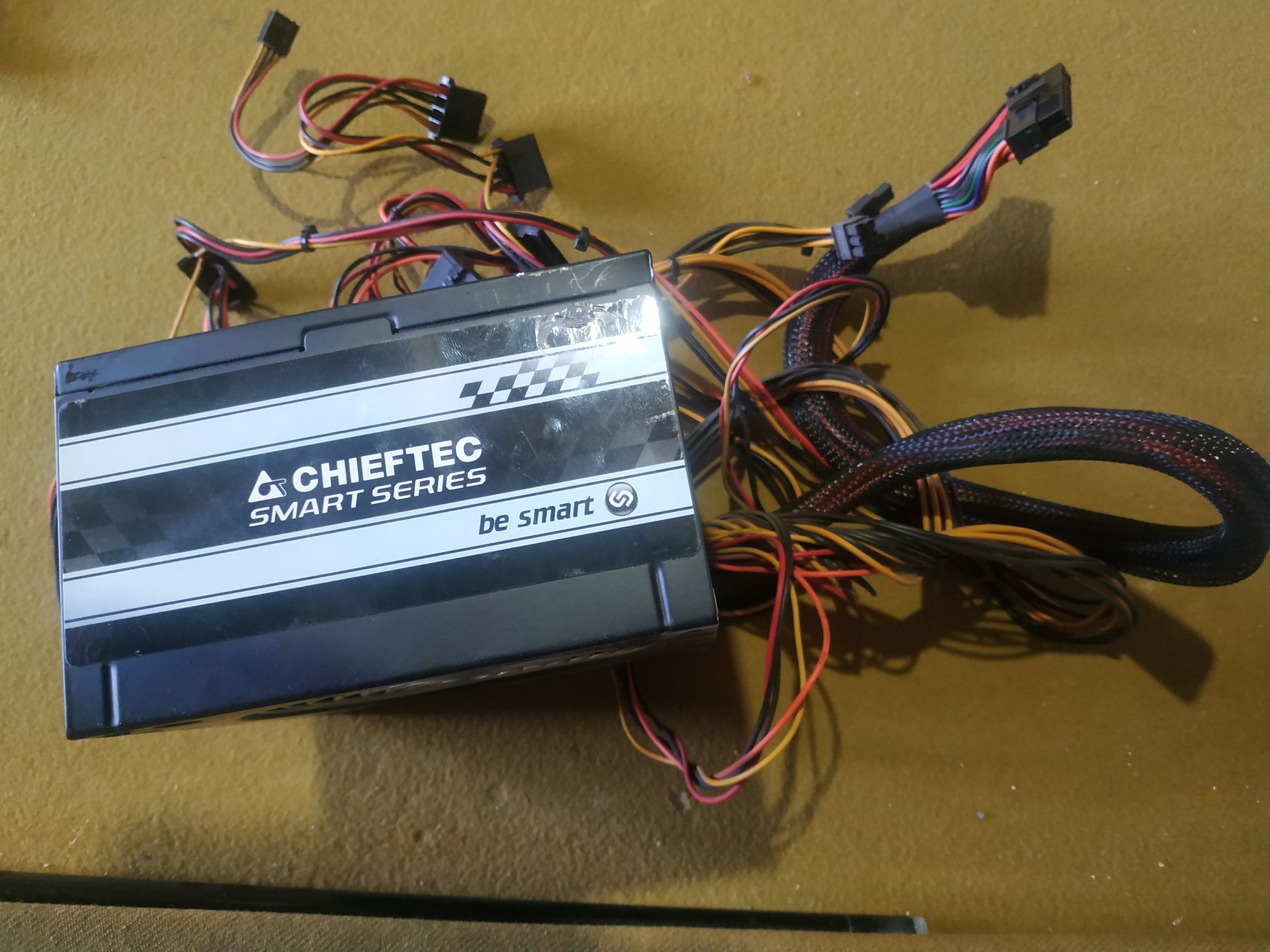 chieftec gps 700w