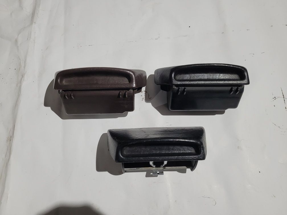 Popielniczka tylna tył Mercedes-Benz 190 W201 EU