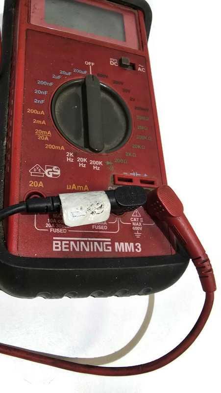 Multimetr ręczny Benning MM 3
