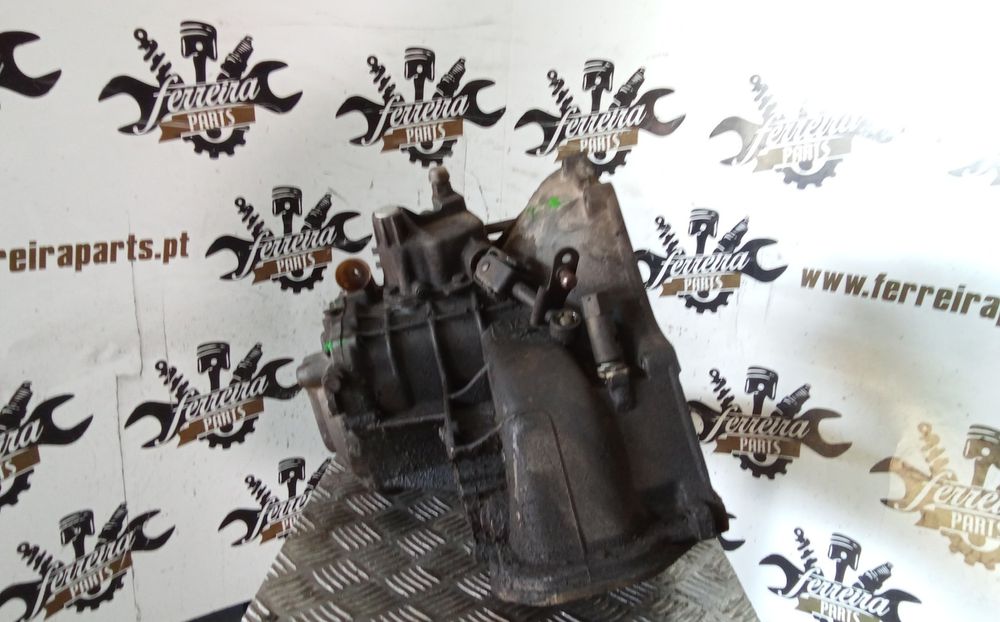 CAIXA DE VELOCIDADES OPEL CORSA A 1.2I 8V REF: F10W374