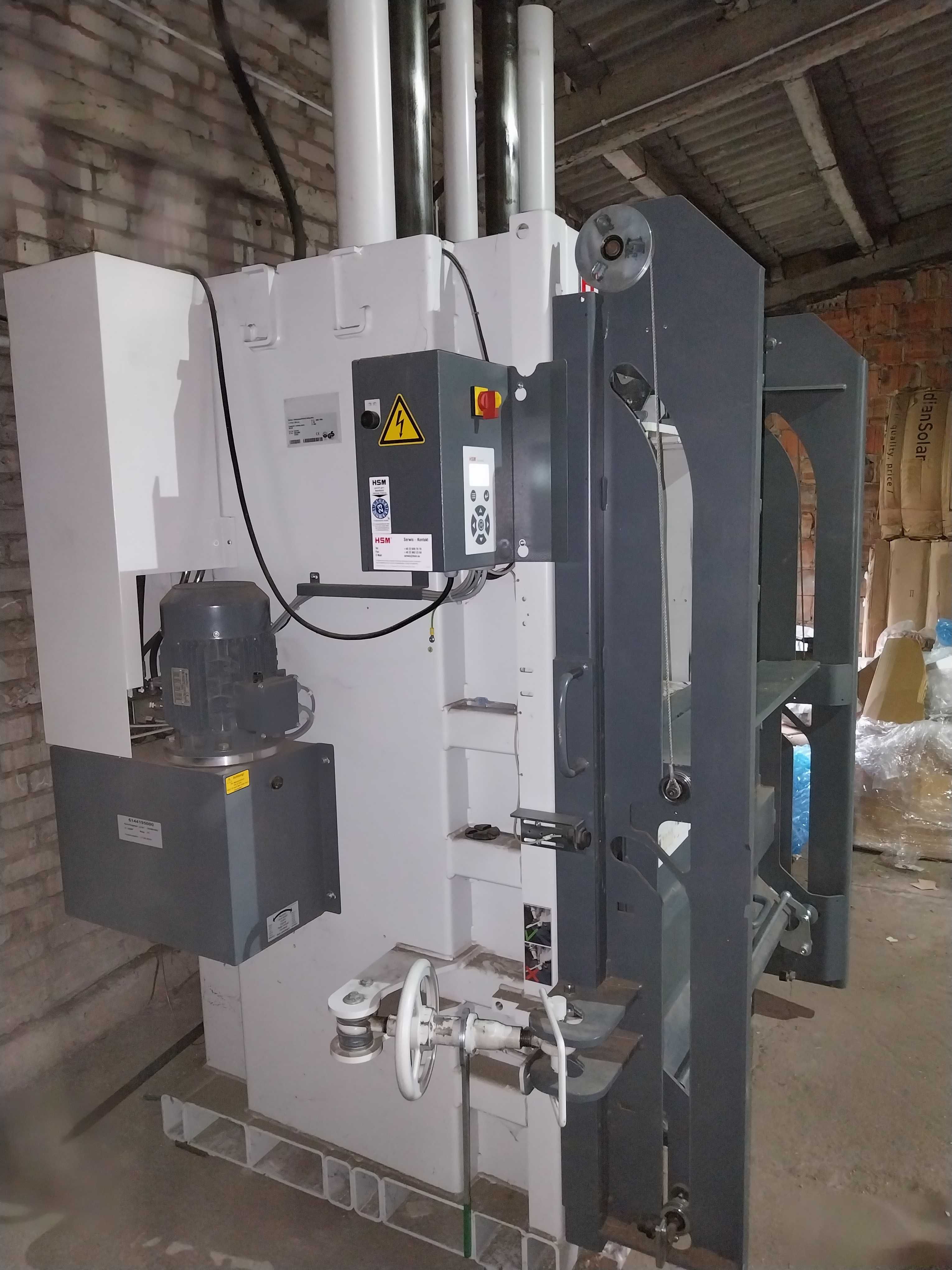 SPRZEDAM BELOWNICE PRASĘ HSM V-PRESS 1160 do makulatury i folii