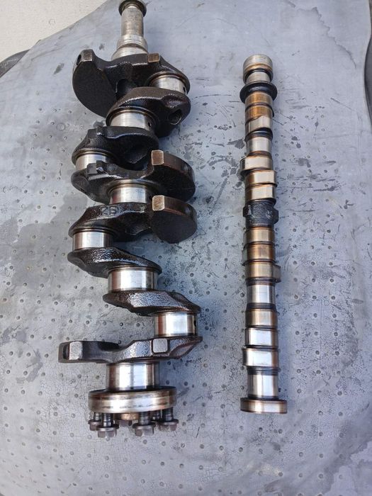 Колінвал 2е Toyota Corolla e80,e90,e100