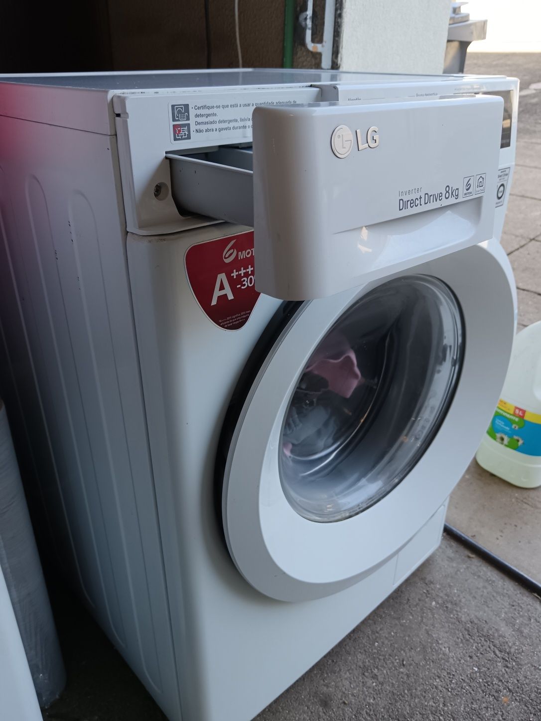 Máquina de lavar roupa LG 8kg